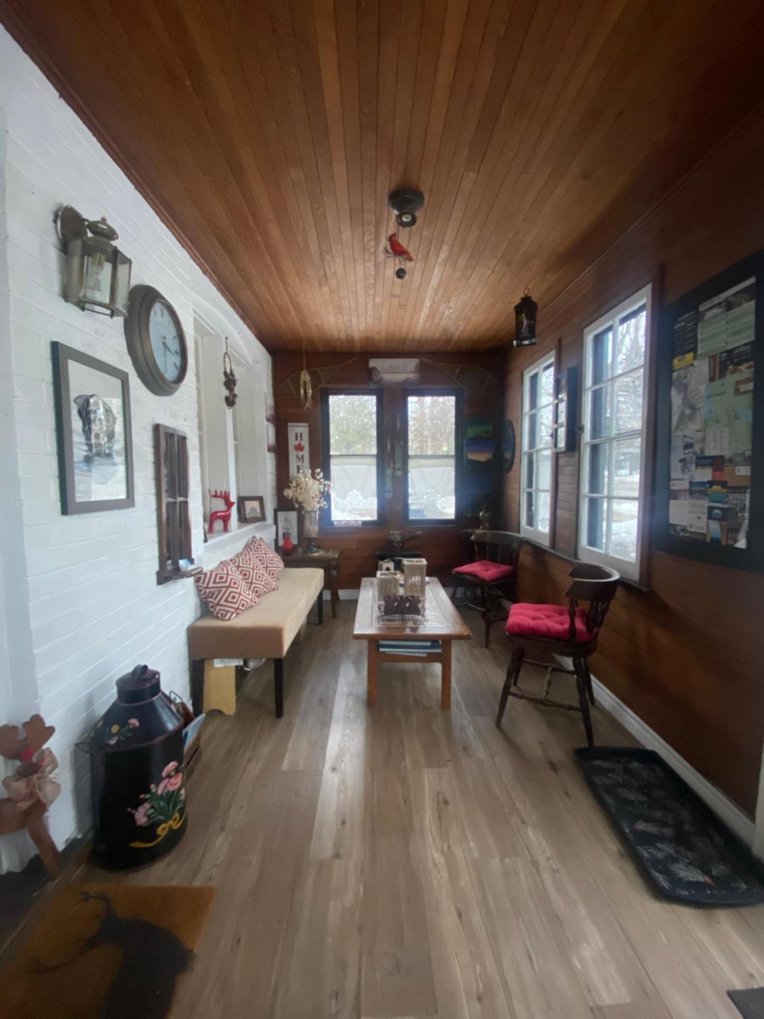 Blue Spruce Bed And Breakfast Muskoka 그라벤허스트 외부 사진